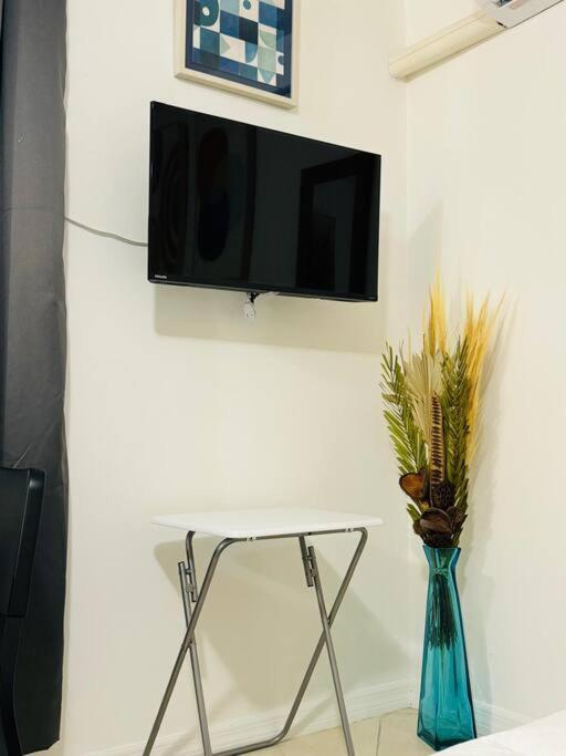 Studio With Terrace Near Hard Rock-Patio Hollywood Extérieur photo